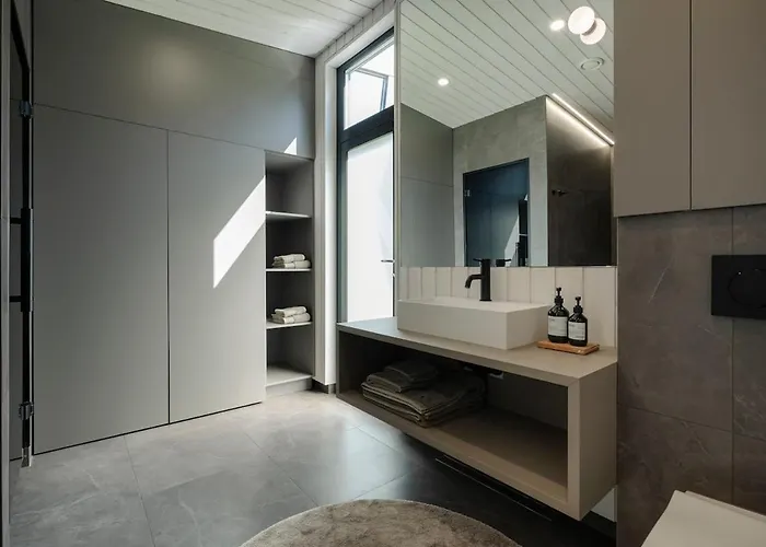 Villa Modern 3br At The Golf Course