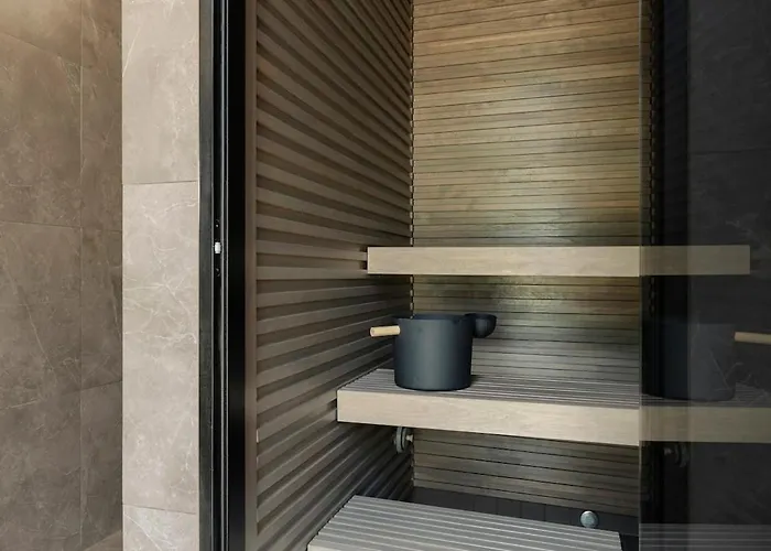 Villa Modern 3br At The Golf Course Manniva